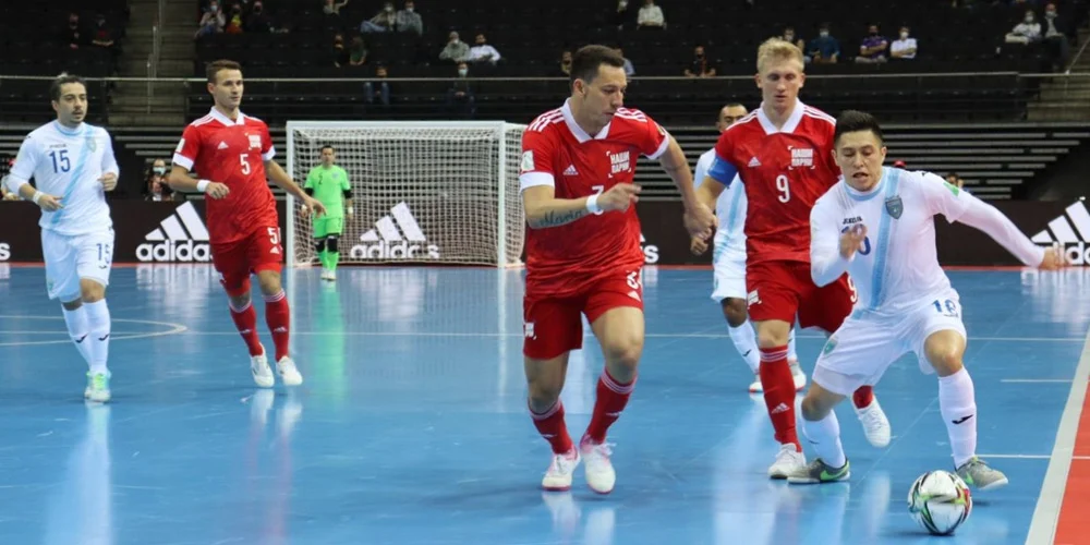 Mỗi đội chơi Futsal chỉ có 5 cầu thủ trên sân.