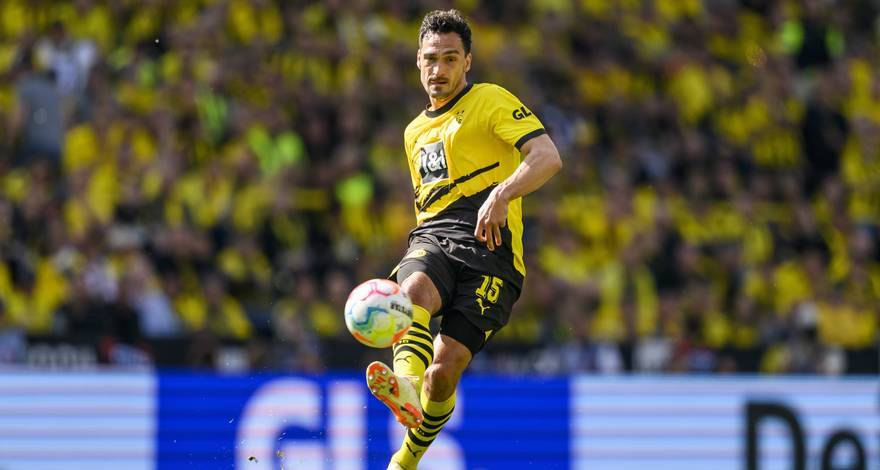 Mats Hummels - Chàng hậu vệ đắt giá trong đội hình Dortmund 2024.